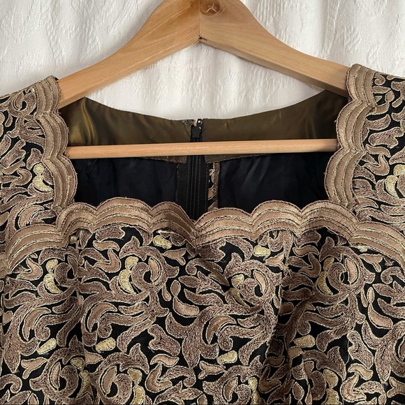 Regal Square Neckline Maxi Dress - Picture 7 of 7